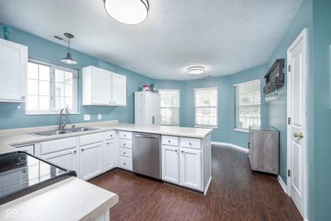 5140 Bird Branch Drive Indianapolis IN 46268