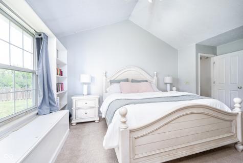 5140 Bird Branch Drive Indianapolis IN 46268