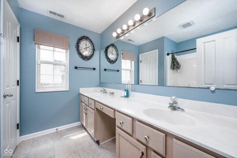 5140 Bird Branch Drive Indianapolis IN 46268