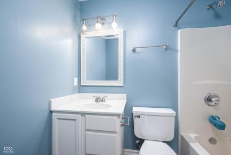 5140 Bird Branch Drive Indianapolis IN 46268