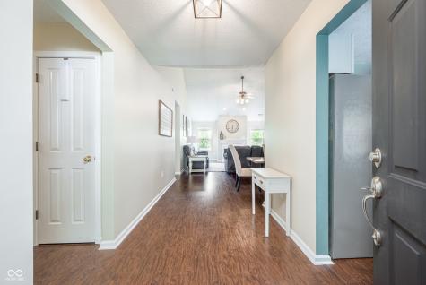 5140 Bird Branch Drive Indianapolis IN 46268
