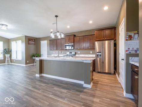 6136 Clydesdale Lane Indianapolis IN 46259