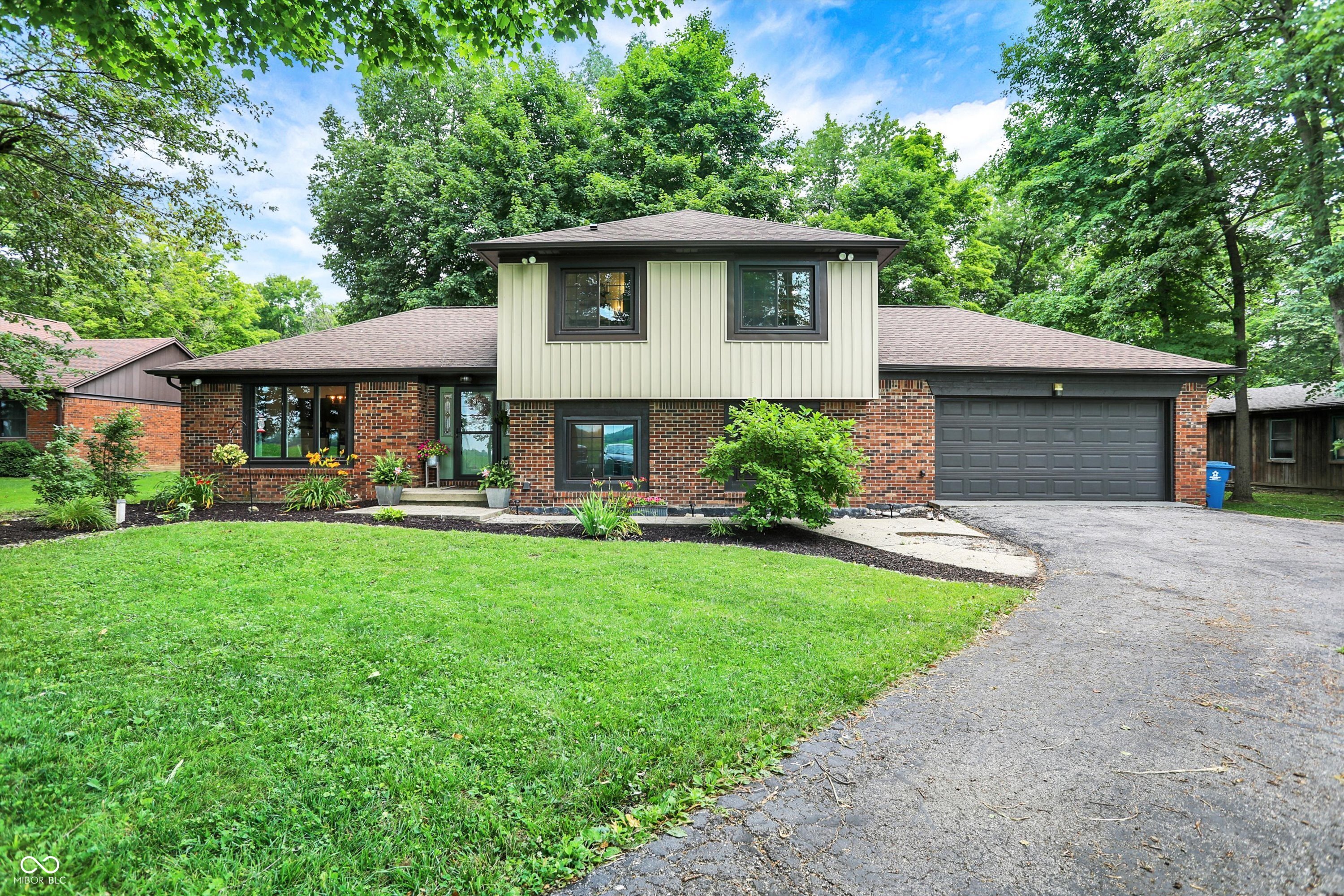 9304 E Troy Avenue Indianapolis IN 46239