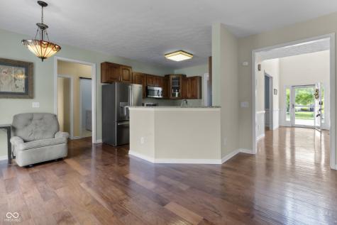 8560 Charleston Court Avon IN 46123