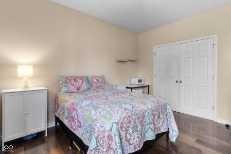 8560 Charleston Court Avon IN 46123