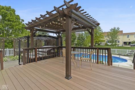 8560 Charleston Court Avon IN 46123