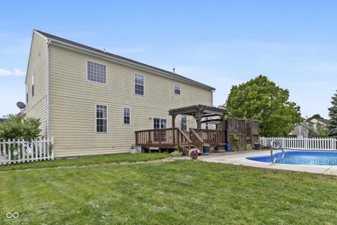 8560 Charleston Court Avon IN 46123