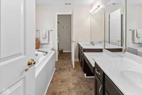 12515 Doe Lane Indianapolis IN 46236