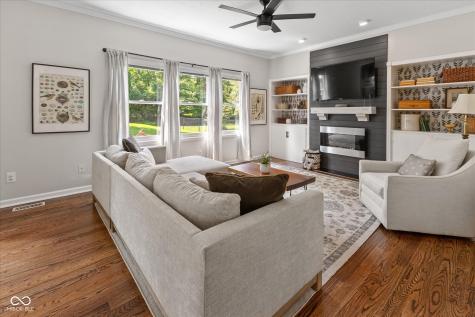 12515 Doe Lane Indianapolis IN 46236