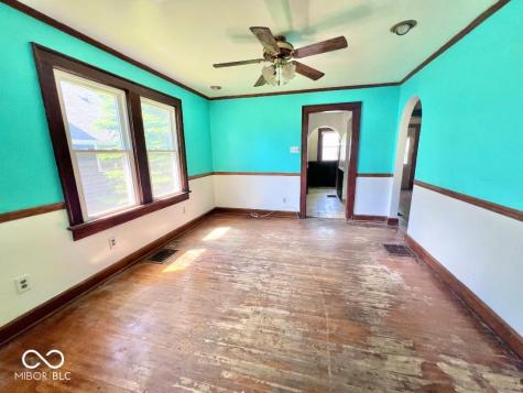 5222 E Saint Clair Street Indianapolis IN 46219