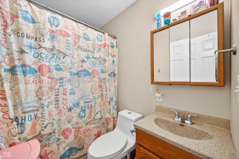 2823 Whitney Way Seymour IN 47274