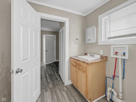 916 E Beecher Street Indianapolis IN 46203
