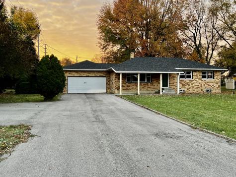5040 N High School Road Indianapolis IN 46254