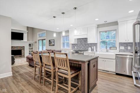 5015 Willow Road Zionsville IN 46077
