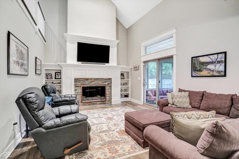 5015 Willow Road Zionsville IN 46077