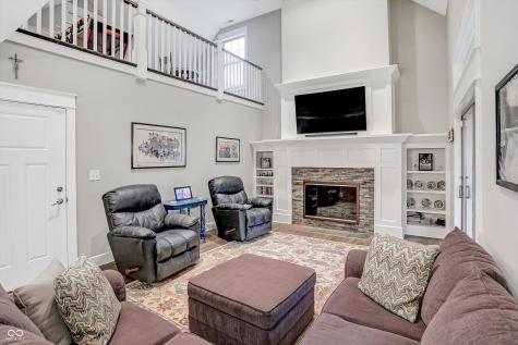 5015 Willow Road Zionsville IN 46077