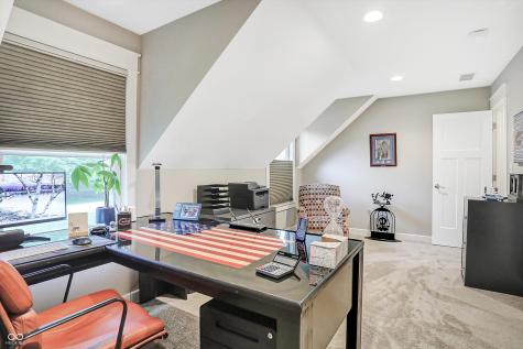 5015 Willow Road Zionsville IN 46077