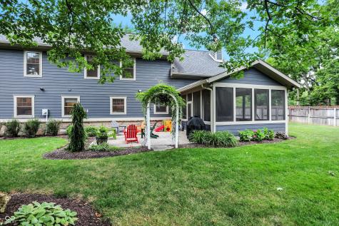 5015 Willow Road Zionsville IN 46077