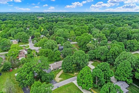 5015 Willow Road Zionsville IN 46077