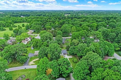 5015 Willow Road Zionsville IN 46077