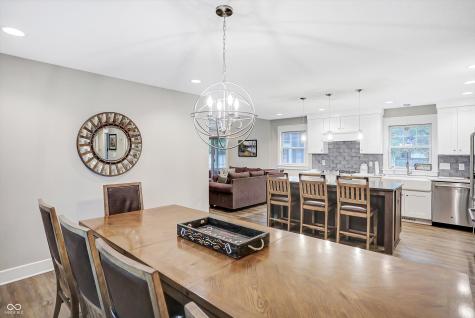 5015 Willow Road Zionsville IN 46077