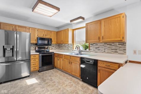 3731 Villa Drive Columbus IN 47203