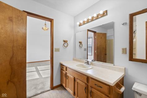 3731 Villa Drive Columbus IN 47203