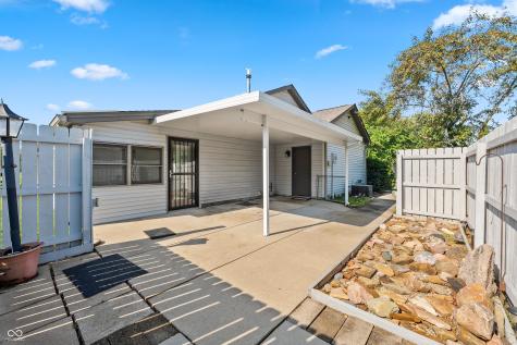 3731 Villa Drive Columbus IN 47203