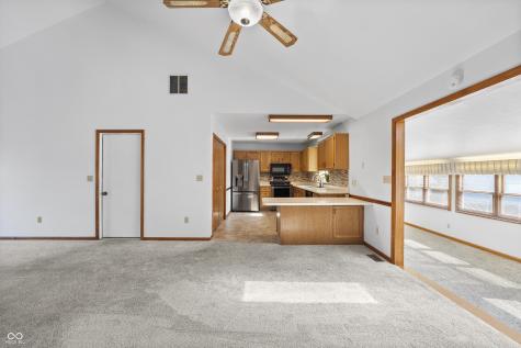 3731 Villa Drive Columbus IN 47203