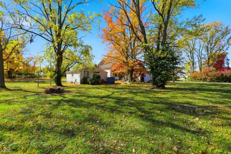 307 S Bowers Street Whitestown IN 46075