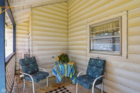307 S Bowers Street Whitestown IN 46075