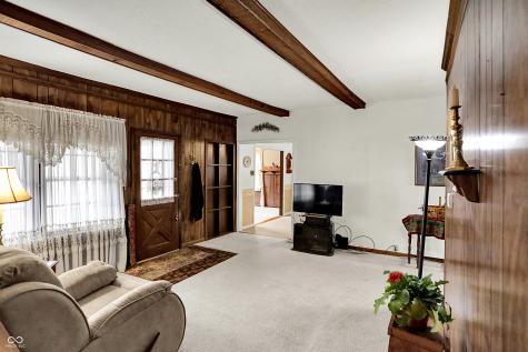 307 S Bowers Street Whitestown IN 46075