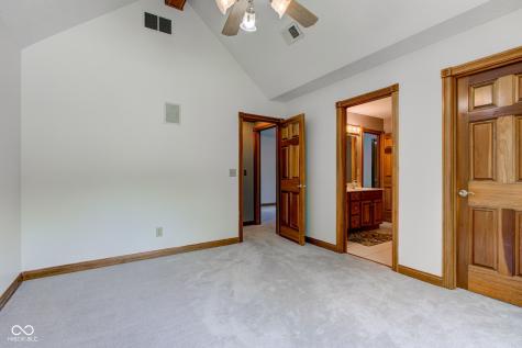 5895 Annanhill Court Avon IN 46123