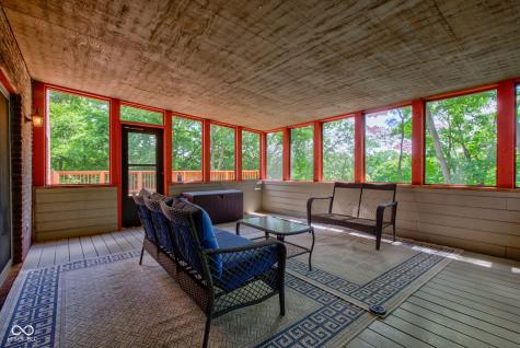 5895 Annanhill Court Avon IN 46123