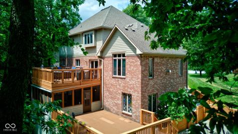 5895 Annanhill Court Avon IN 46123