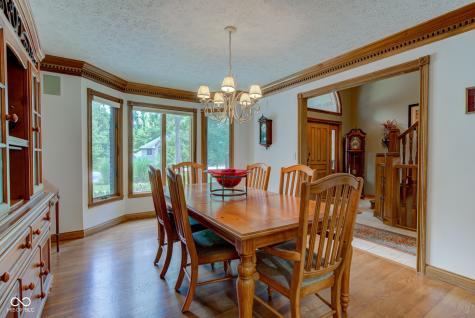 5895 Annanhill Court Avon IN 46123