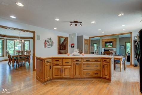5895 Annanhill Court Avon IN 46123