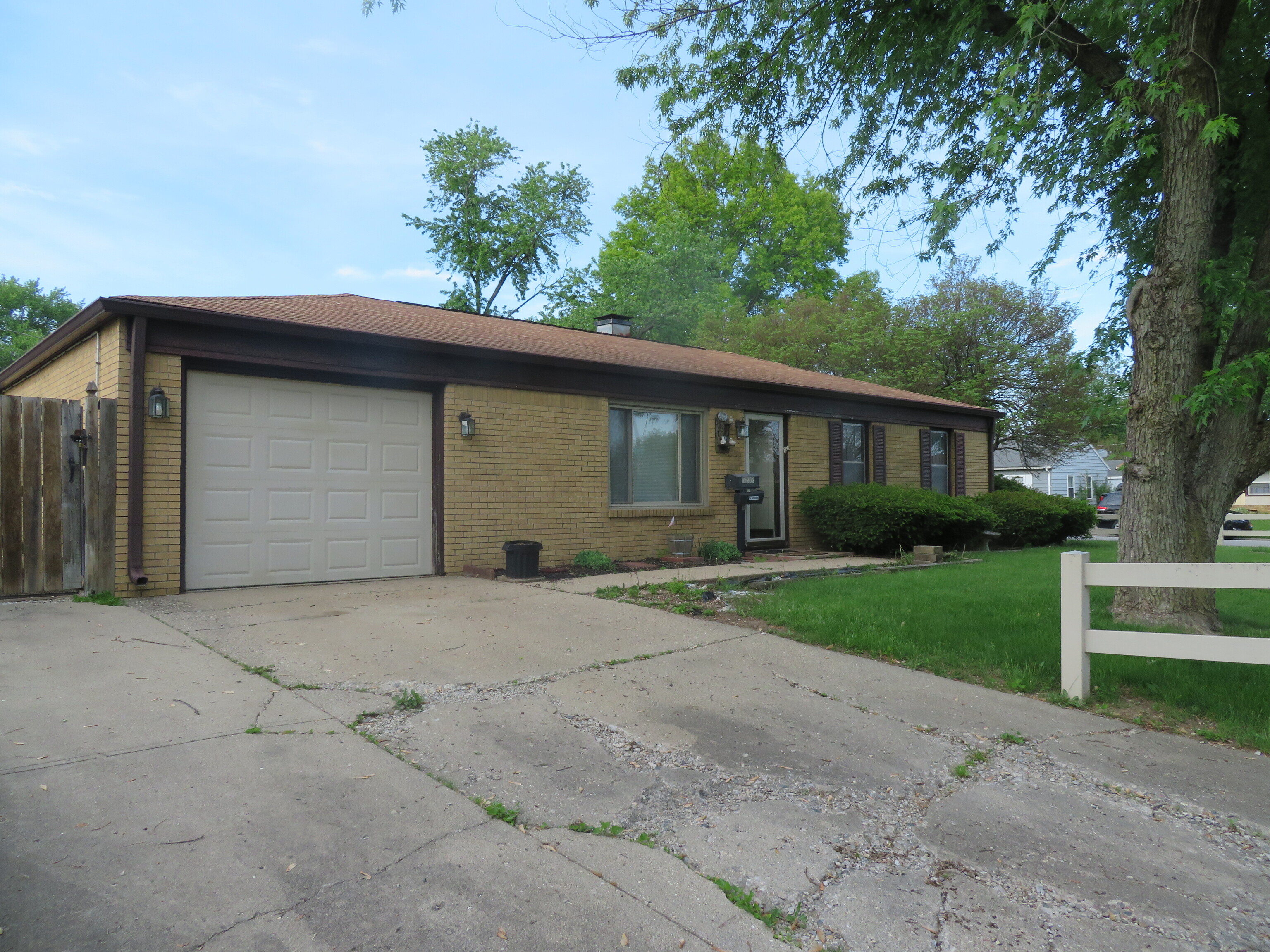 5232 Penway Street Indianapolis IN 46224