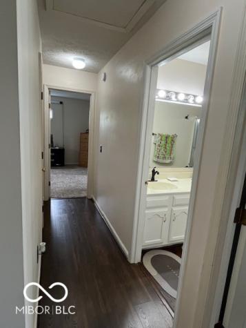 7313 Tappan Drive Indianapolis IN 46268