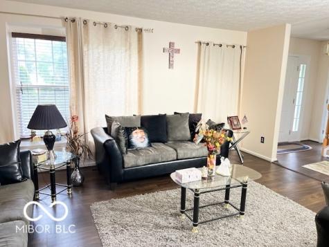 7313 Tappan Drive Indianapolis IN 46268