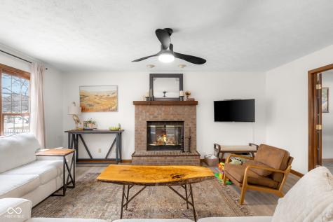 2288 Broadmoor Lane Columbus IN 47203