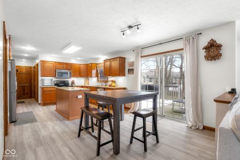 2288 Broadmoor Lane Columbus IN 47203