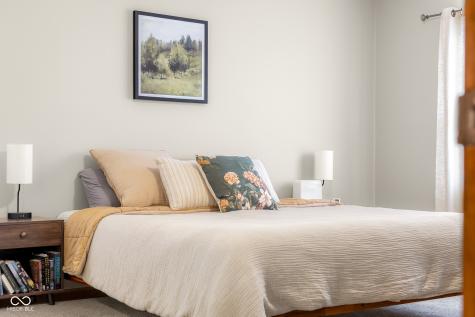 2288 Broadmoor Lane Columbus IN 47203