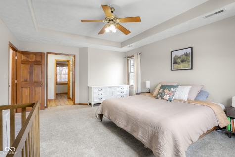 2288 Broadmoor Lane Columbus IN 47203