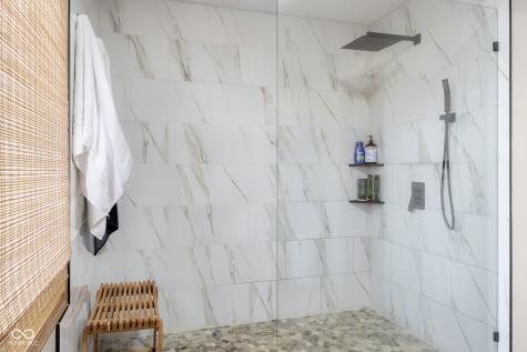 2288 Broadmoor Lane Columbus IN 47203