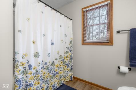 2288 Broadmoor Lane Columbus IN 47203