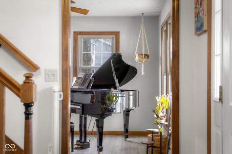 2288 Broadmoor Lane Columbus IN 47203