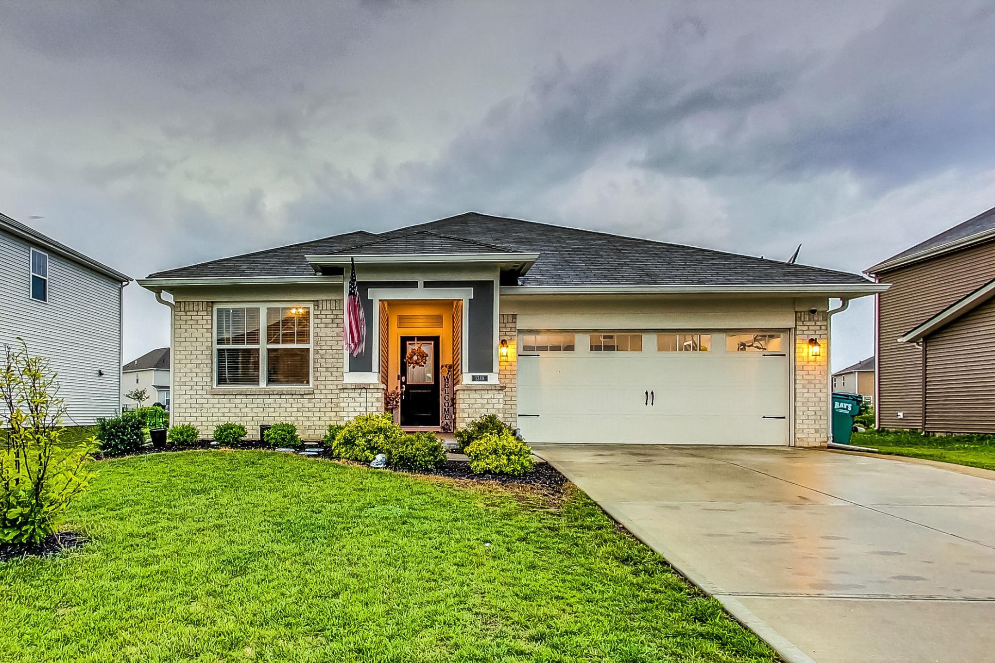 1318 Eton Way Avon IN 46123