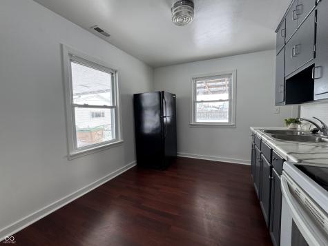 2911 14th Street Columbus IN 47201