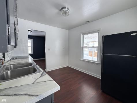 2911 14th Street Columbus IN 47201